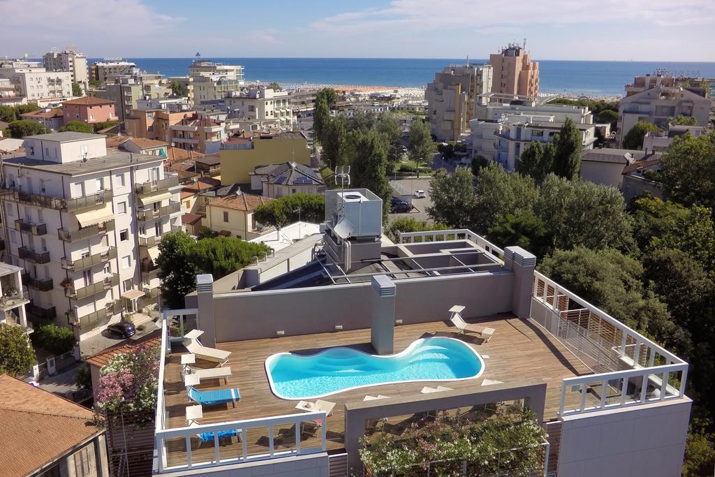 Residence Delfina Rimini Kültér fotó