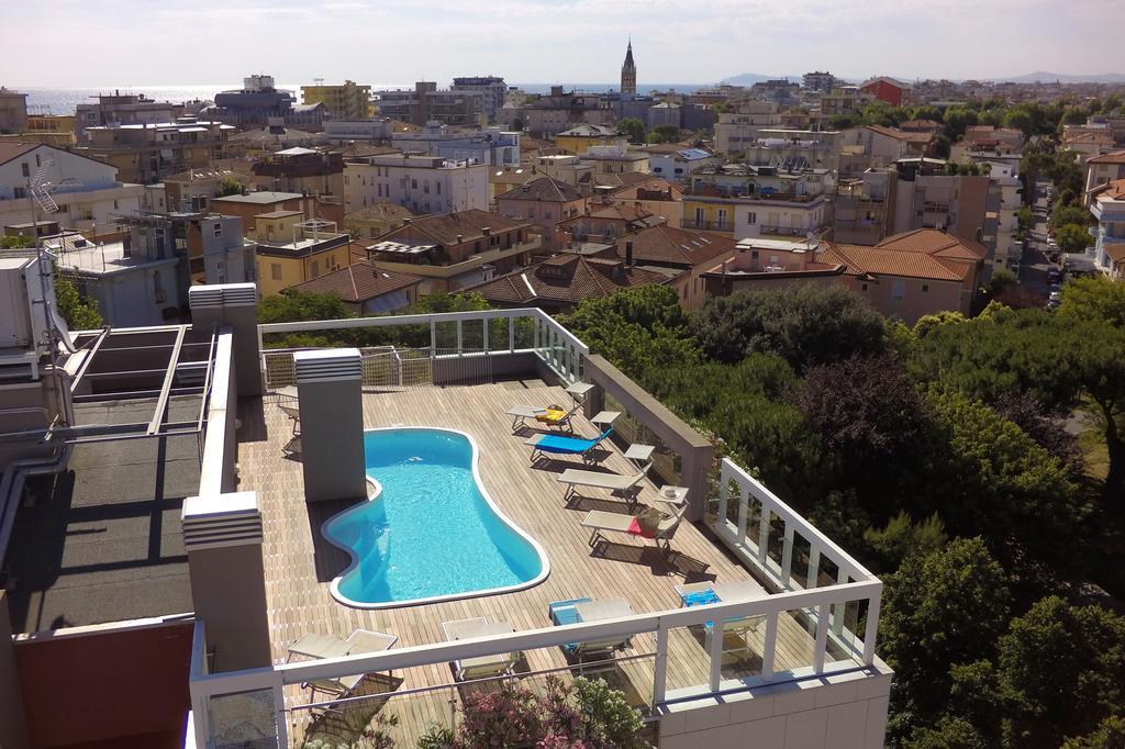 Residence Delfina Rimini Kültér fotó