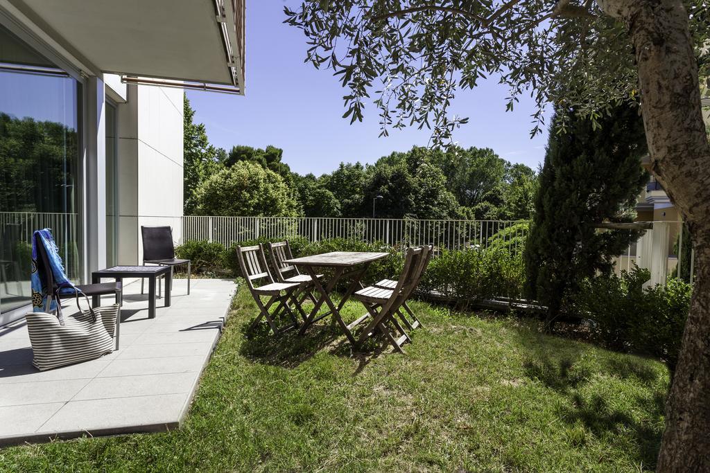 Residence Delfina Rimini Kültér fotó